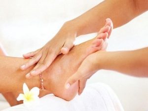 massaggio piedi | pedicure | sun lovers group